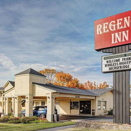 Regency Inn Fayetteville Bagian luar foto